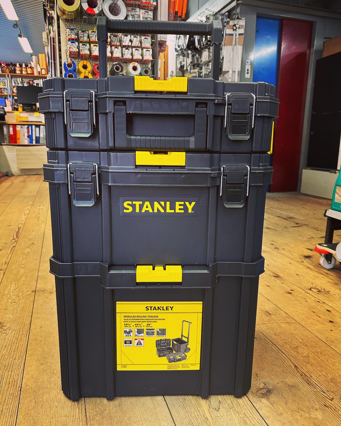 STANLEY - Caisse à outils STANLEY